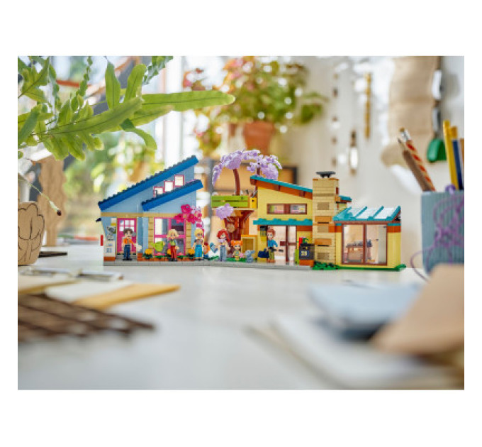 LEGO Конструктор LEGO Friends Родинні будинки Оллі й Пейслі 1126 деталей (42620)