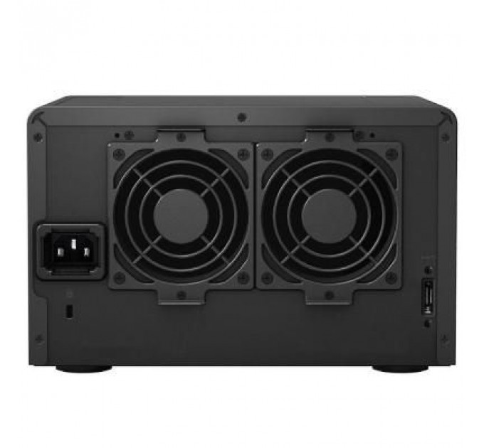 NAS Synology DX517