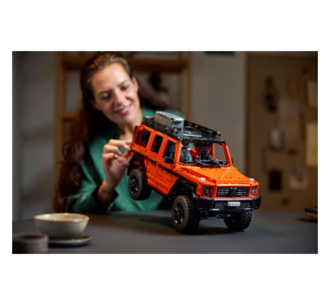 LEGO Конструктор LEGO Technic Mercedes-Benz G 500 PROFESSIONAL Line (42177)