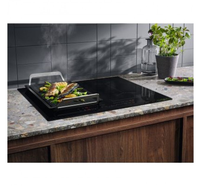 Electrolux Варочна поверхня Electrolux EIT61443B