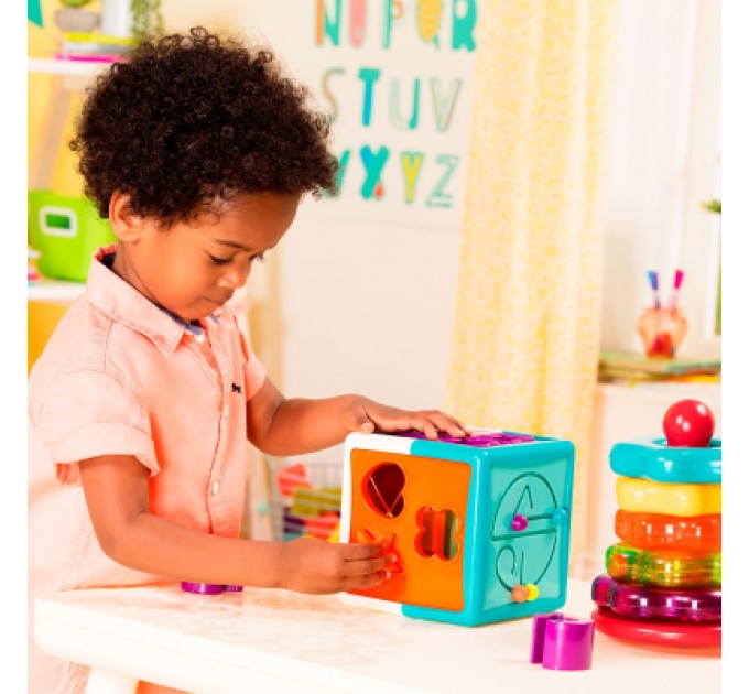 Battat Розвиваюча іграшка Battat сортер - Розумний куб (BT4577Z)