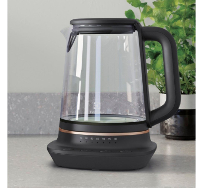 Electrolux Електрочайник Electrolux E7GK1-8BP
