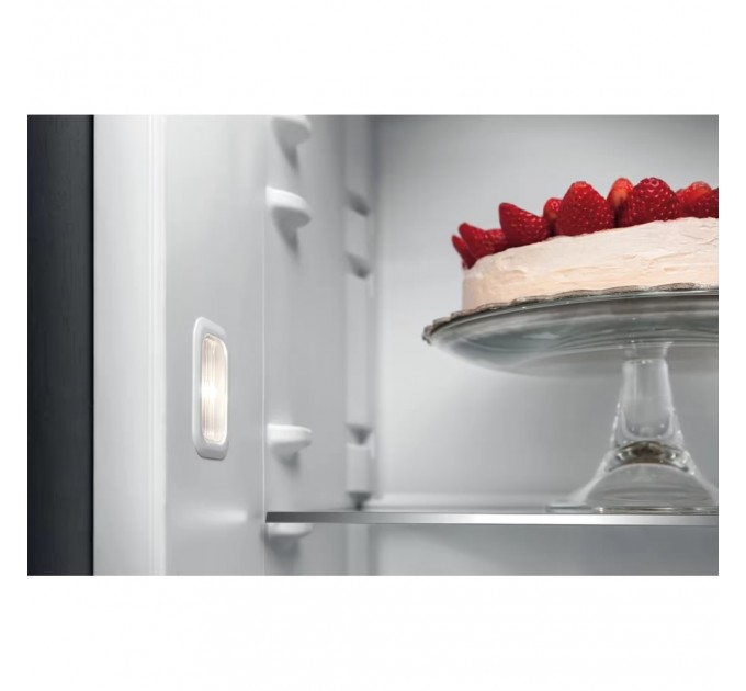 Whirlpool Вбудований холодильник Whirlpool ARG 18082 A++