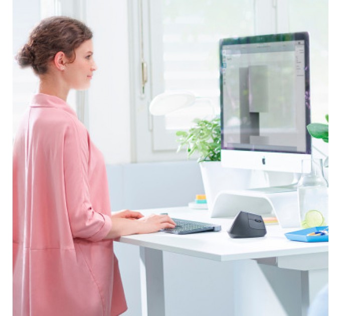 Logitech Мишка Logitech MX Vertical (910-005448)