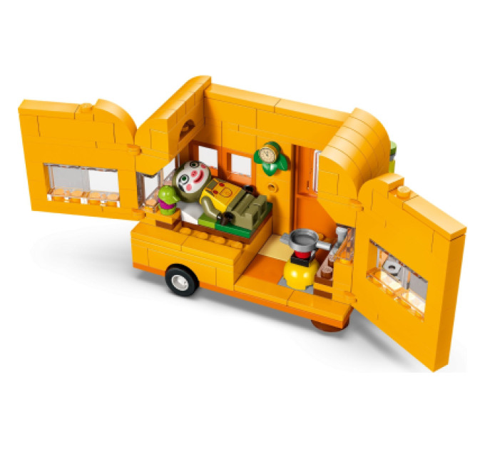LEGO Конструктор LEGO Animal Crossing Садова крамниця і караван, що належать Leif (77054)