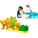 LEGO Конструктор LEGO DUPLO Town Сімейства диких тварин: Пінгвіни та Леви (10442)
