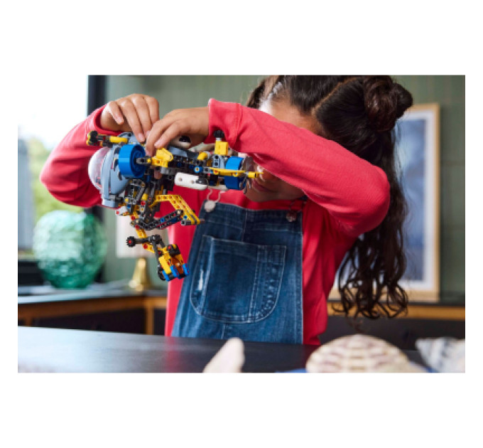 LEGO Конструктор LEGO Technic Глибоководний дослідницький підводний човен (42201)