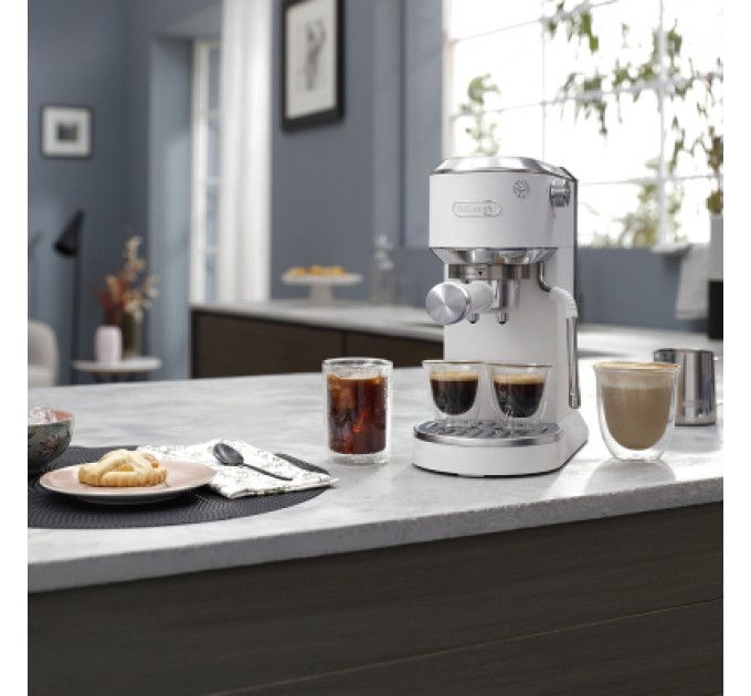 DeLonghi Ріжкова кавоварка еспресо DeLonghi EC 890.WI