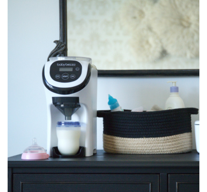 Baby Brezza Машина для приготування дитячої суміші Baby Brezza Formula Pro Mini (FRP0079)