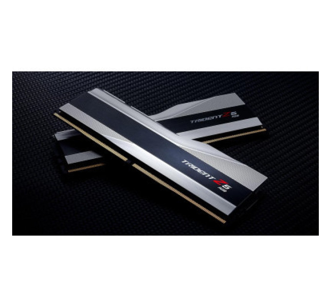 G.Skill Модуль пам'яті для комп'ютера DDR5 32GB (2x16GB) 8000 MHz Trident Z5 RGB Silver G.Skill (F5-8000J3848H16GX2-TZ5RS)