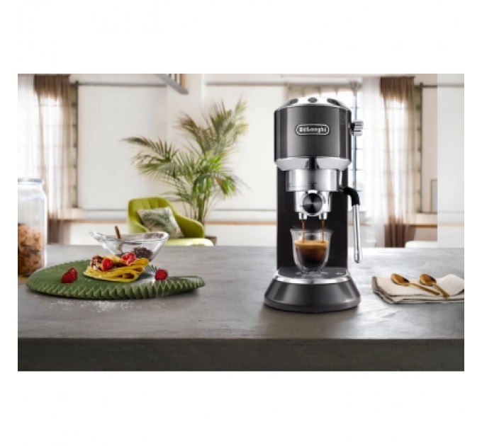 DeLonghi Ріжкова кавоварка еспресо DeLonghi EC 885 GY (Dedica Arte)