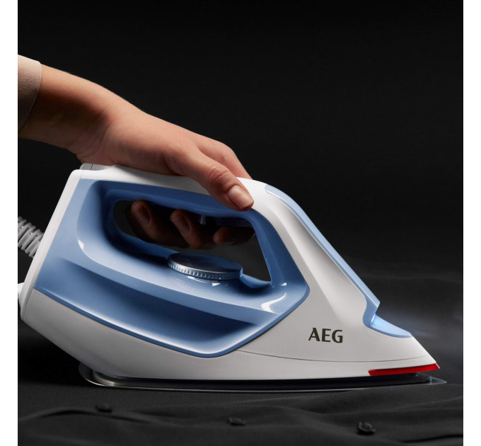 AEG Праска AEG Delicate 7000 Denim Blue (ST7-1-2DB)