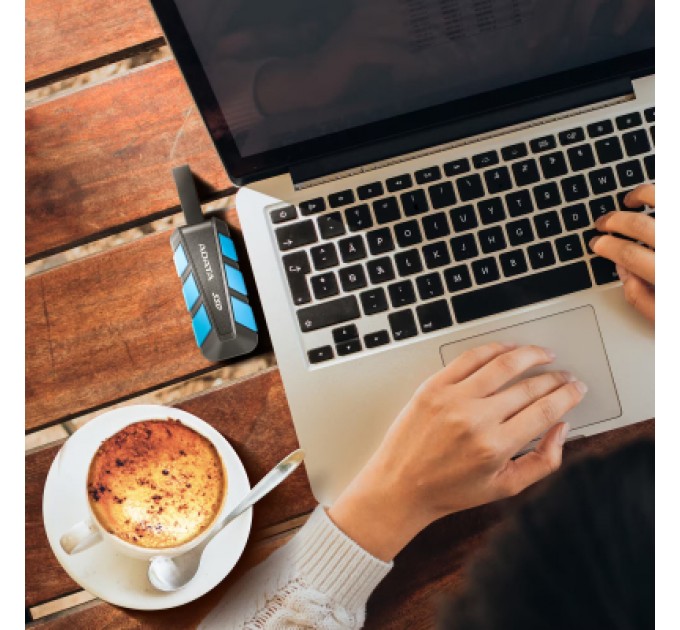 ADATA Накопичувач SSD USB 3.2 2TB SC740 ADATA (SC740-2000G-CBU)