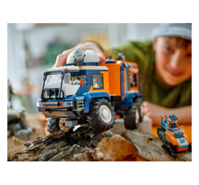 LEGO Конструктор LEGO City Арктична дослідна вантажівка з науковою лабораторією (60471)