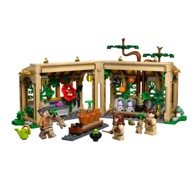 LEGO Конструктор LEGO Harry Potter Замок Хогвартс: урок гербології (76445)