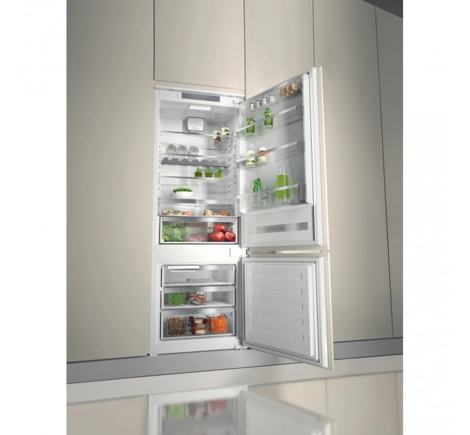 Whirlpool Вбудований холодильник Whirlpool SP40 801 EU