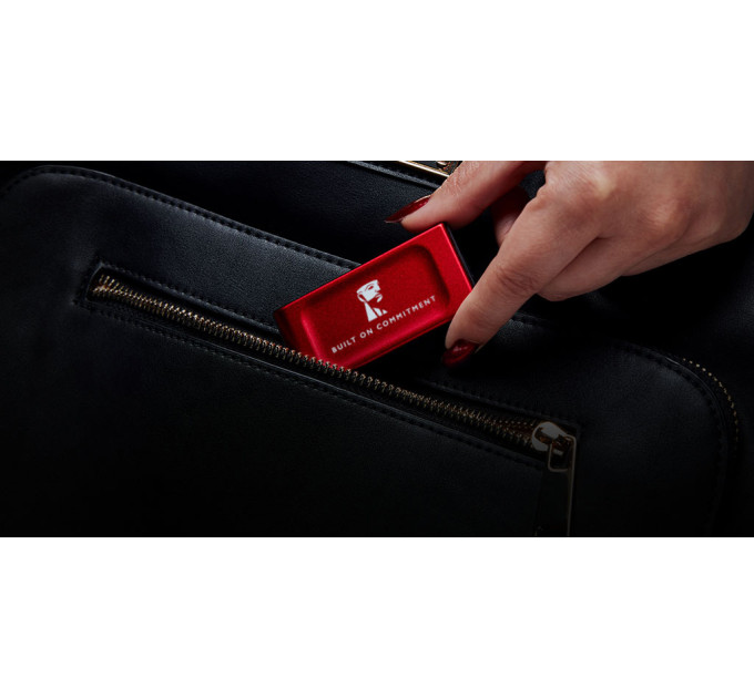Kingston Накопичувач зовнішній SSD Portable USB 2.0ТB Kingston SXS1000 BoC Red (SXS1000R/2000GA)