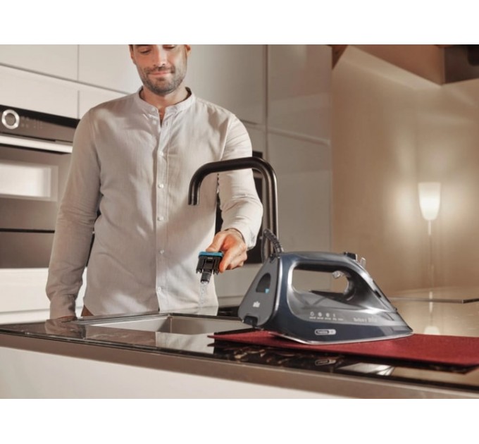 Braun Праска Braun SI 9682 DB