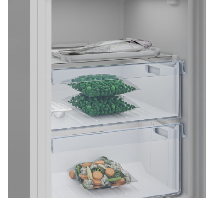 Beko Холодильник Beko RCSA240K40WN