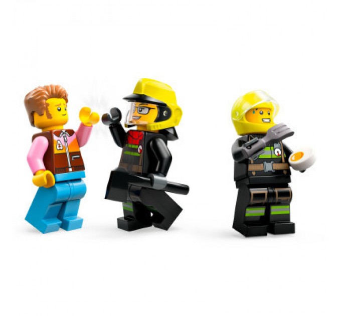 LEGO Конструктор LEGO City Пожежний позашляховик з рятувальним човном 301 деталей (60412)