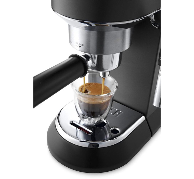 DeLonghi Кавоварка EC 685 BK 132106140 DELONGHI