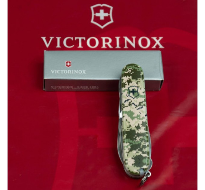 Ніж Victorinox Climber Army Піксель (1.3703.3_W3940p)