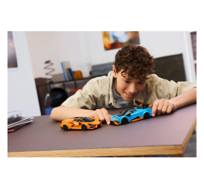 LEGO Конструктор LEGO Speed Champions Lamborghini Revuelto та Huracan STO (77238)