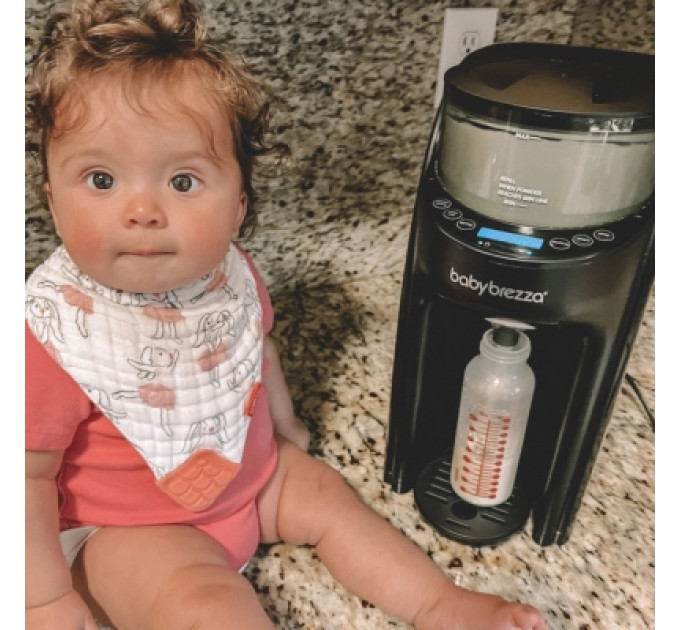 Baby Brezza Машина для приготування дитячої суміші Baby Brezza Formula Pro Advanced Чорний (FRP0131)