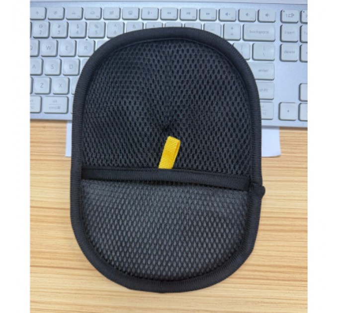 Гребінець для тварин Lapka електростатична рукавичка-щітка (LPK-26)