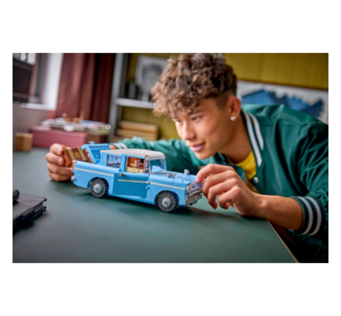 LEGO Конструктор LEGO Harry Potter Зачарований летючий Форд «Англія» (76470-)