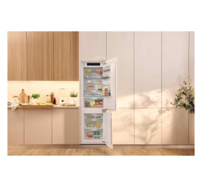 Gorenje Холодильник Gorenje NRKI517E62WF