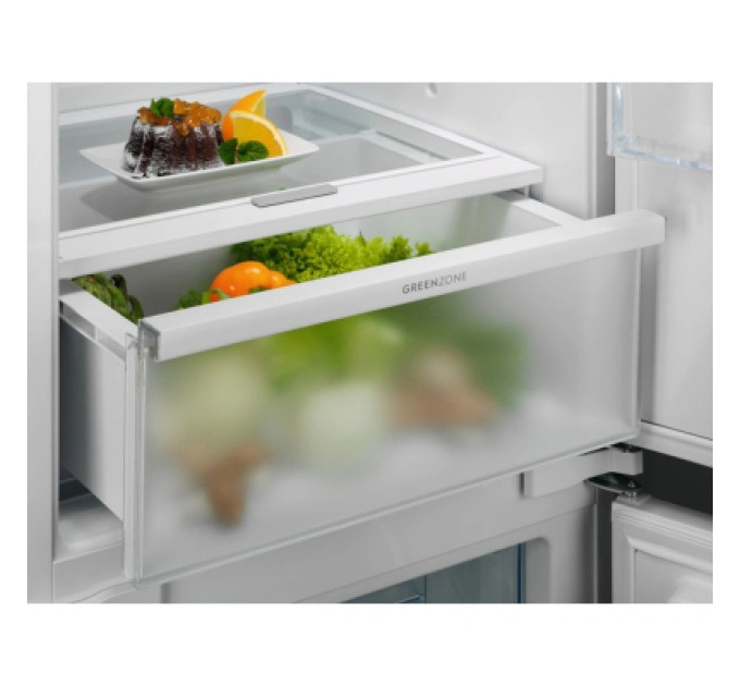 Electrolux Холодильник Electrolux LNG7TE18S
