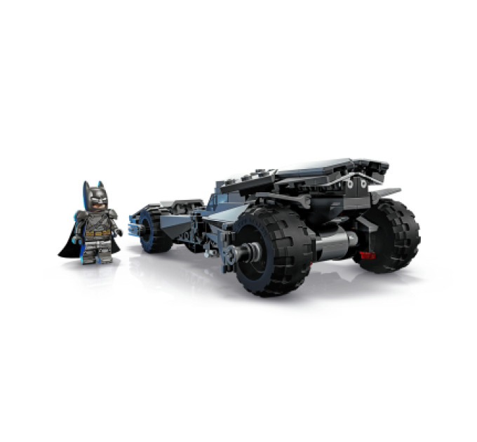 LEGO Конструктор LEGO Super Heroes Бетмобіль із фільму «Бетмен проти Супермена» (76331)