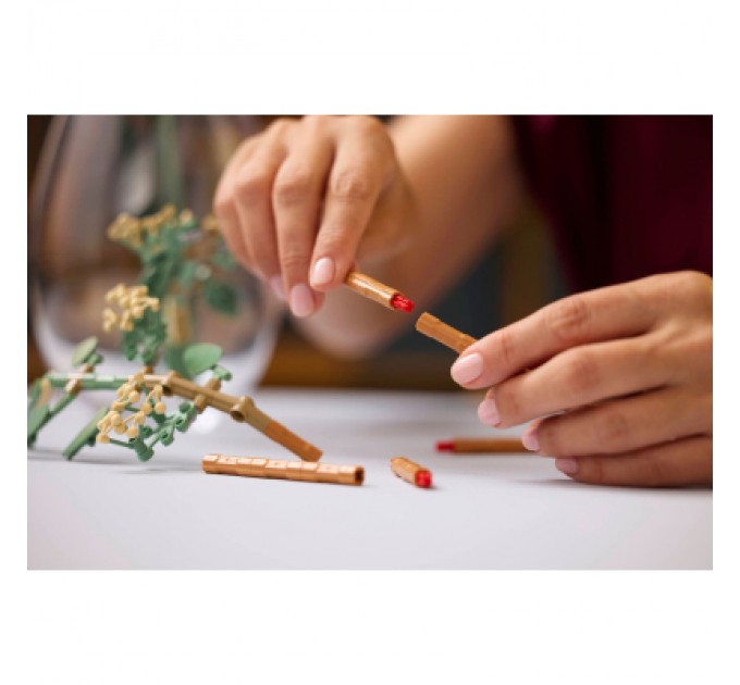 Конструктор LEGO Botanicals Букет соняшників (11502)