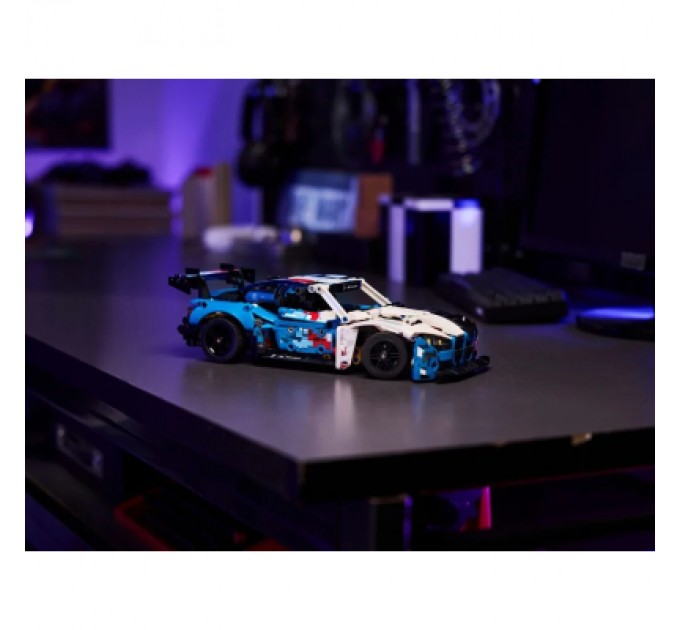 Конструктор LEGO Technic Автомобіль для перегонів BMW M4 GT3 EVO (42226)