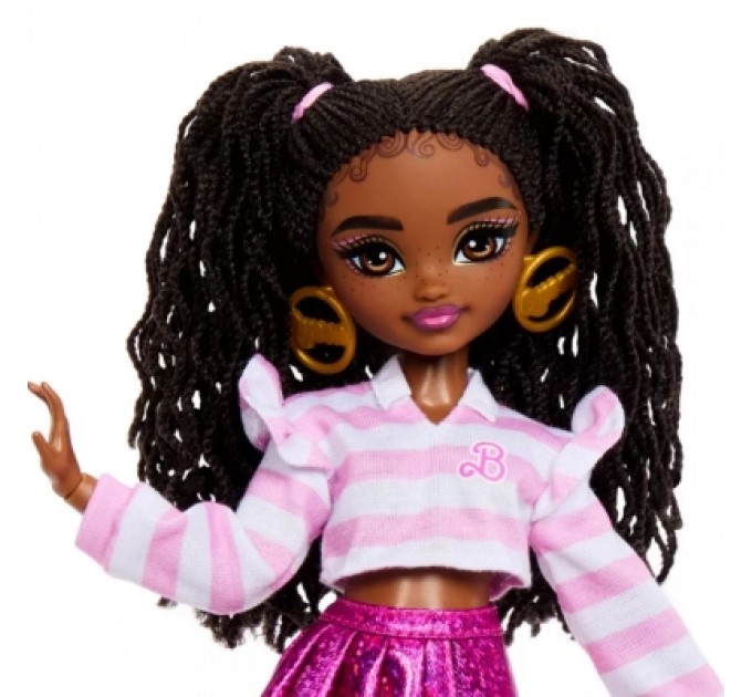 Лялька Barbie Dream besties Бруклін Новий аутфіт (JKP51)