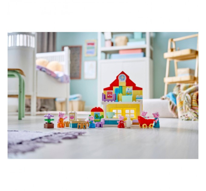 Конструктор LEGO DUPLO Peppa Pig Сімейний будинок (10467)