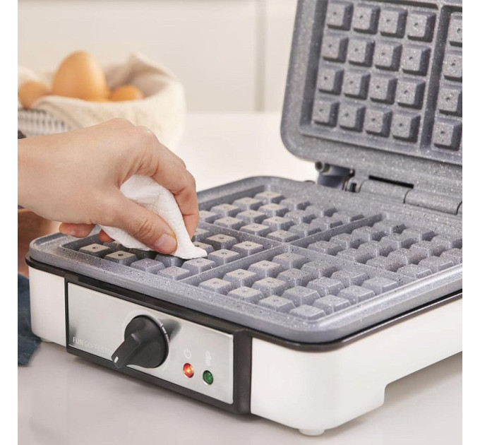 Cecotec Вафельниця Cecotec Fun Gofrestone 4Inox (CCTC-08017)