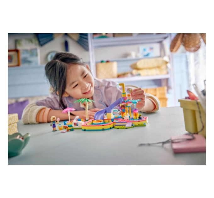 LEGO Конструктор LEGO Friends Веселий день в аквапарку (42676)