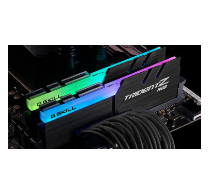 G.Skill Модуль пам'яті для комп'ютера DDR4 16GB (2x8GB) 3600 MHz Trident Z RGB G.Skill (F4-3600C18D-16GTZRX)