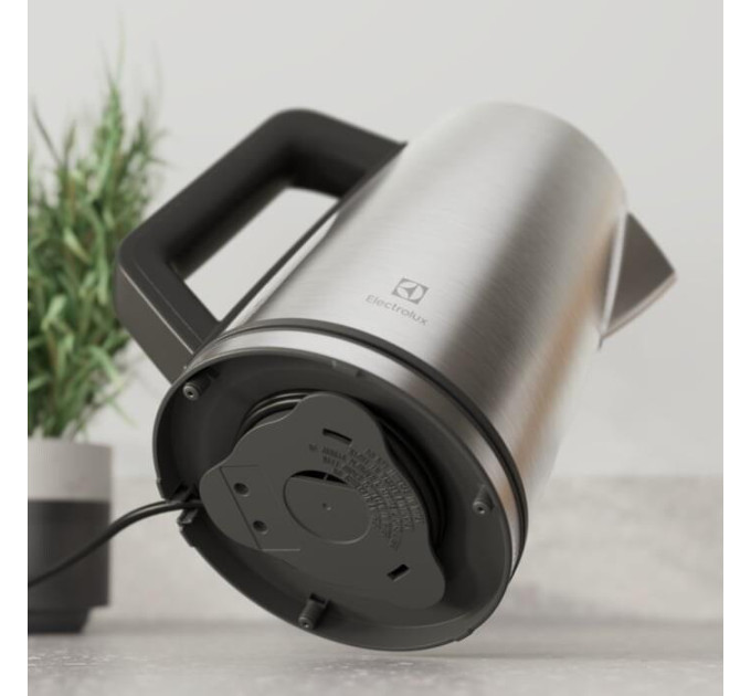 Electrolux Електрочайник ELECTROLUX E5K1-6ST