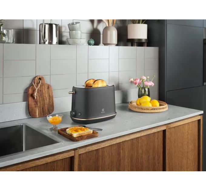 Electrolux Тостер Electrolux E7T1-6BP