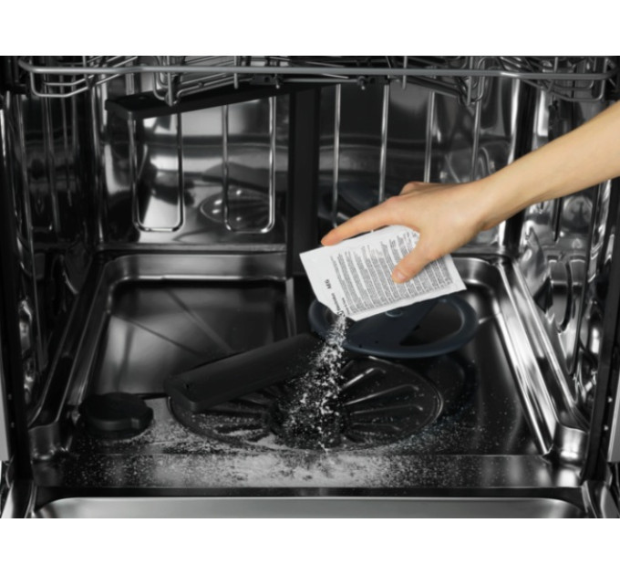 Electrolux Набір для чищення Electrolux M2GCP121 Clean&Care - 3 в 1 (12 шт)