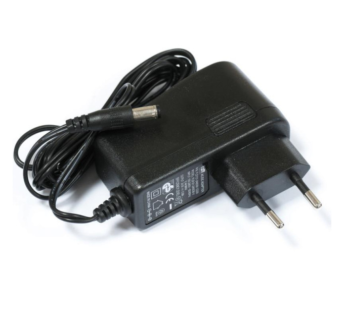 Мережевий коммутатор Ethernet з функцією маршрутизації  RB750GR3 MIKROTIK