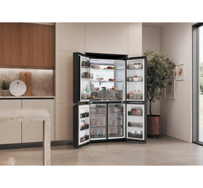 Haier Холодильник Haier HCR79F18CHMB