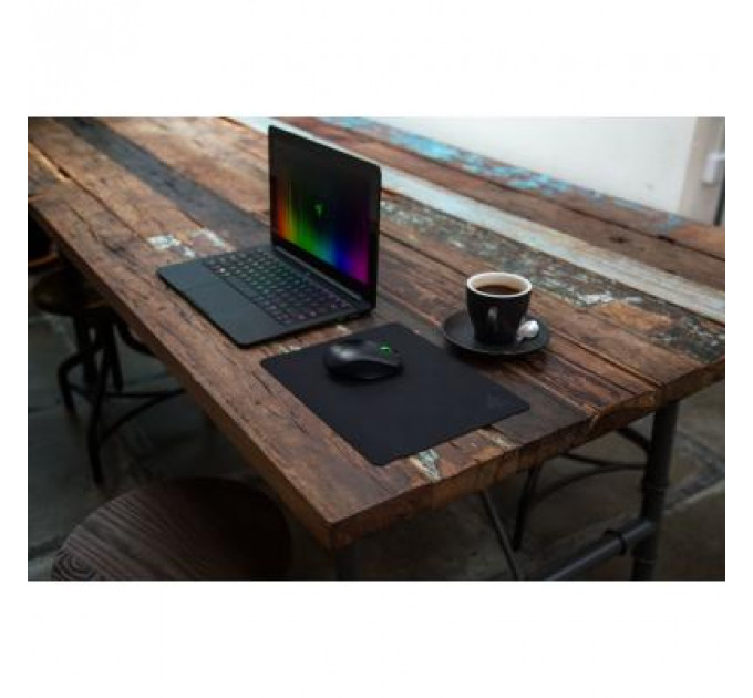 Килимок для мишки Razer Goliathus Mobile Stealth Edition (RZ02-01820500-R3M1)