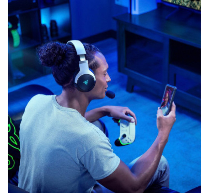 Навушники Razer Kaira Pro Hyperspeed for PS5 Bluetooth White-Black (RZ04-04030200-R3G1)