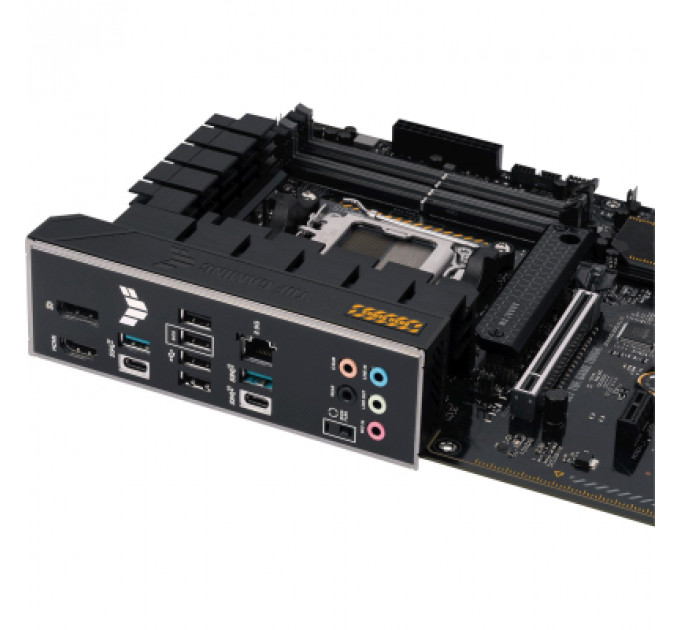 Материнська плата ASUS TUF GAMING B650-PLUS
