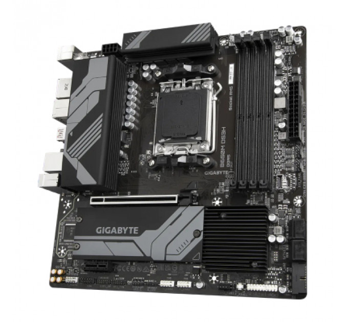 Материнська плата GIGABYTE B650M DS3H