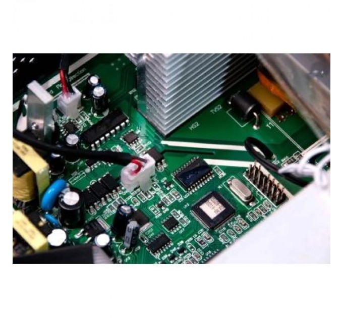 Must Сонячний інвертор Must PV18-3224VPM, 3200W, 24V (PV18-3224VPM)